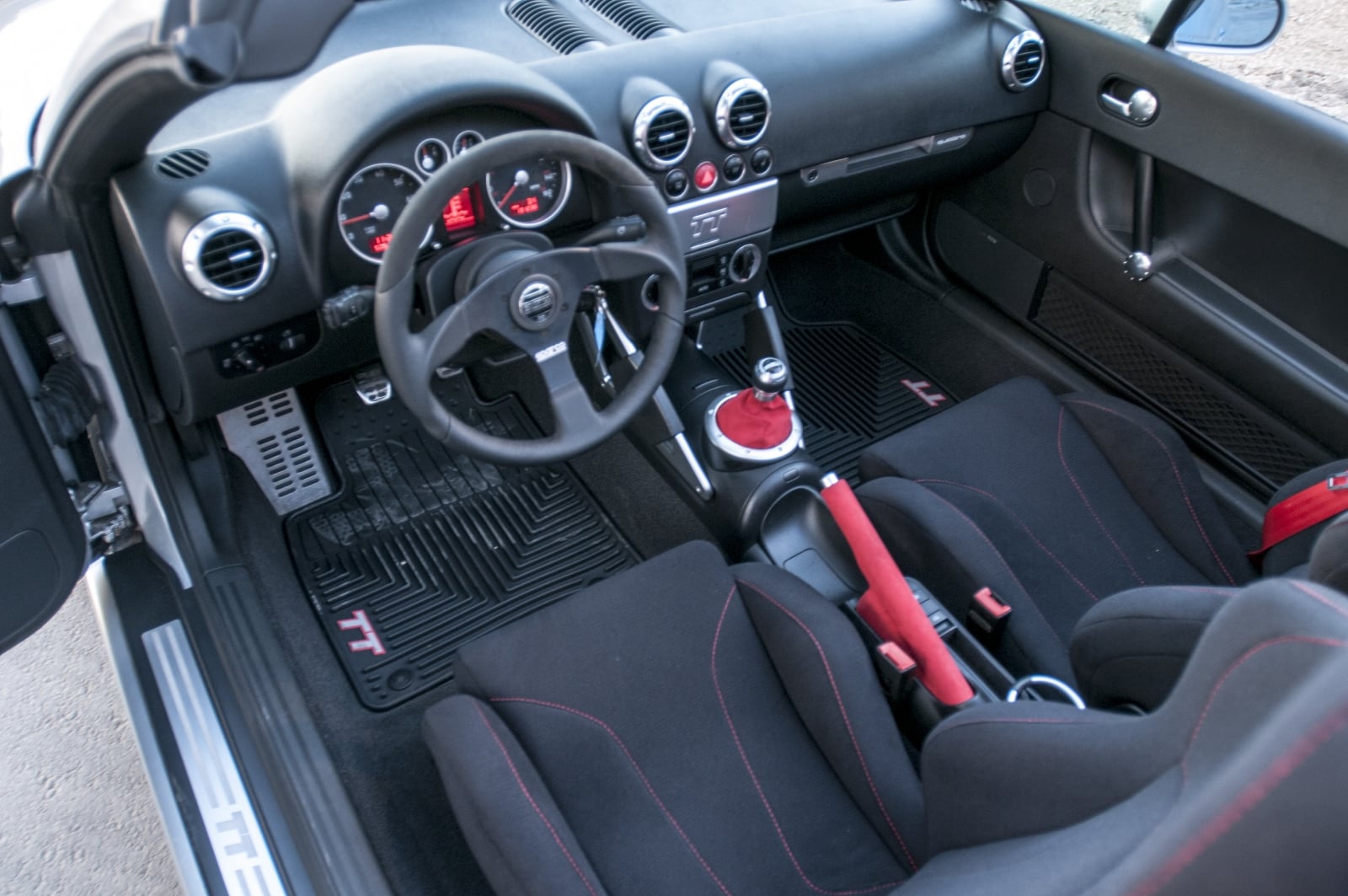 Audi tt discount racing seats